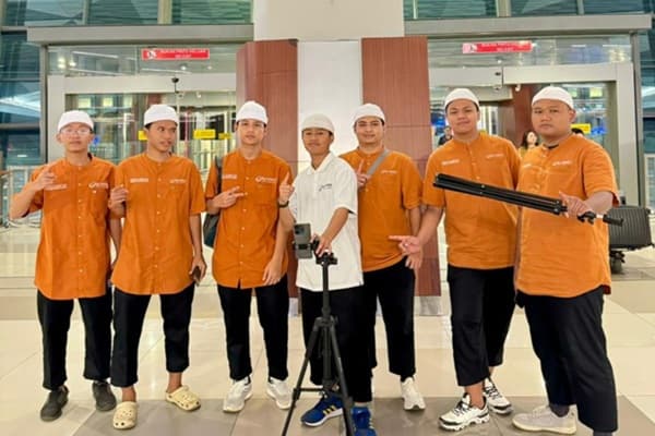 Lead Multimedia for Diva Kencana Madinah Umrah Departure